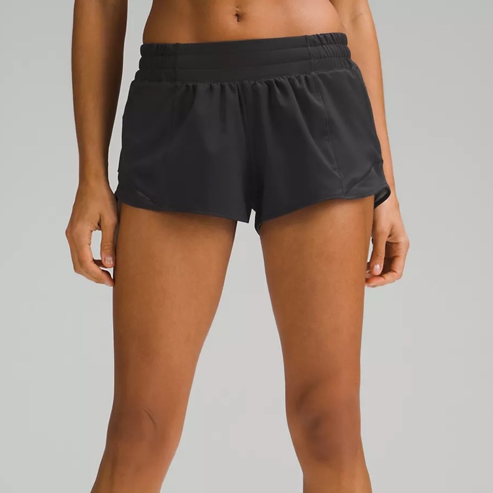 Hotty Hot Low-Rise Lined Shorts 2.5" Black